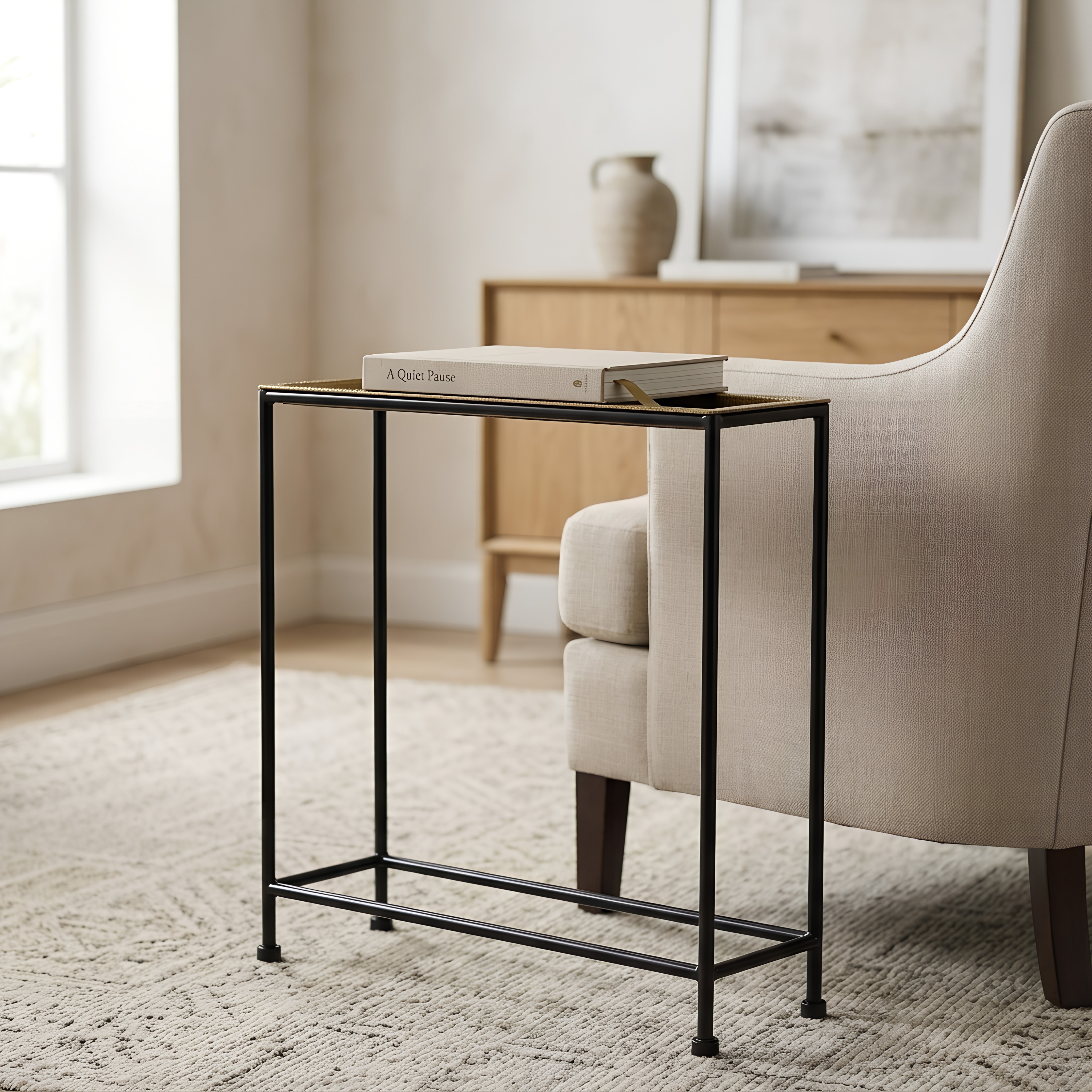 Tulare Slim Metal Sofa Side Table with Removable Hammered Brass-Look Tray Top – image 3
