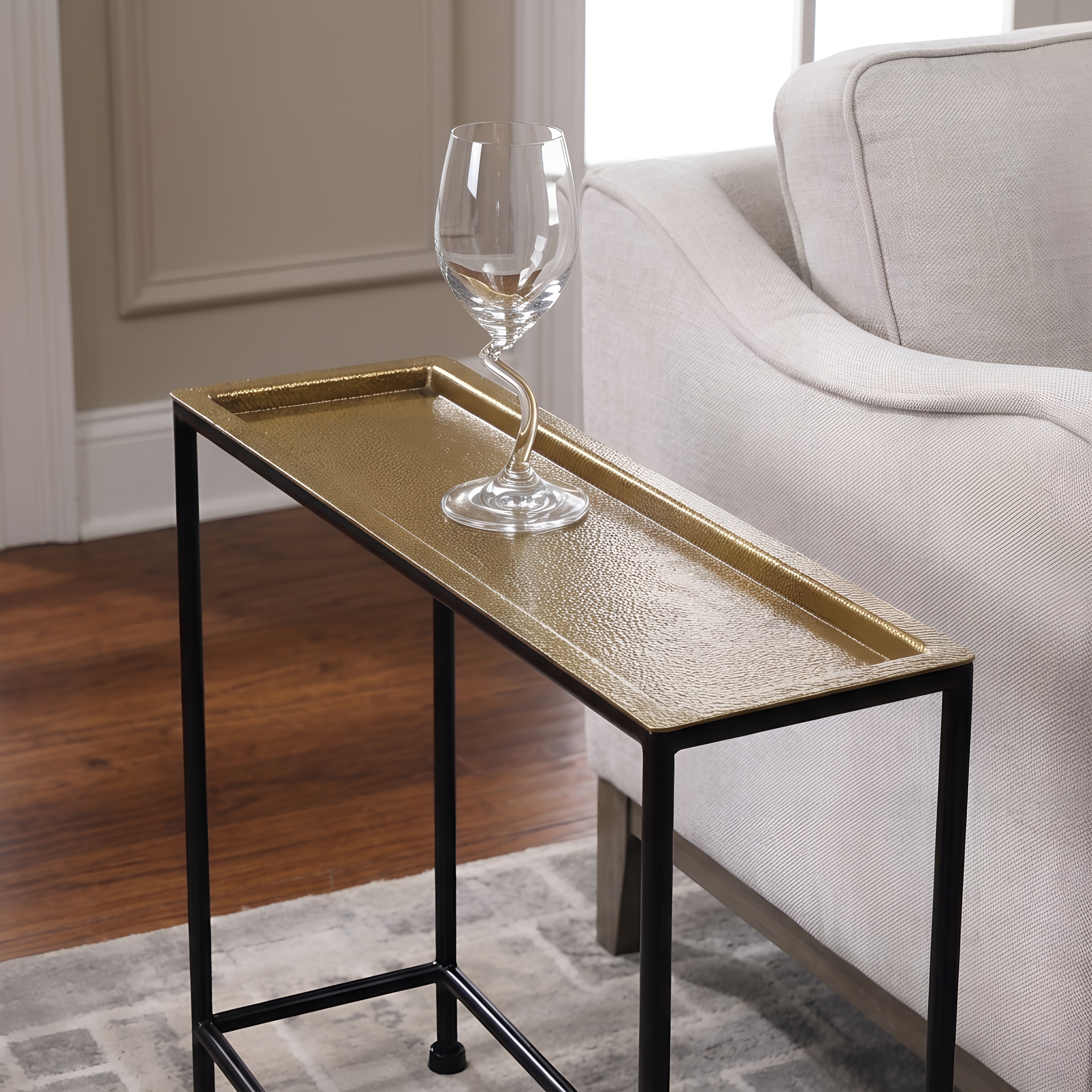 Tulare Slim Metal Sofa Side Table with Removable Hammered Brass-Look Tray Top – image 5