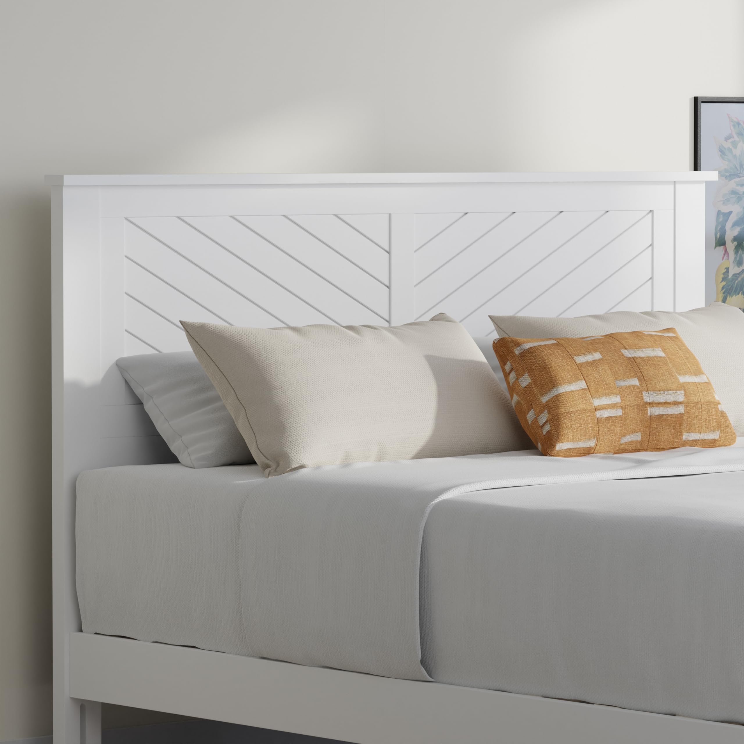 Serene Solid Wood Platform Bed with Chevron Scoring Headboard in White – image 4